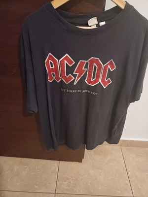Acdc T Shirt H&M σαν καινούργιο, μέγεθος L, μαύρο και γκρι