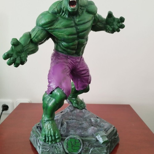Hulk statue 3D printed 41cm handpainted, new