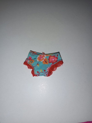 My Scene My City Fashion Accessories Underwear like new