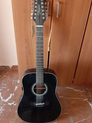 Takamine GD30-12 12-string acoustic guitar nearly unused