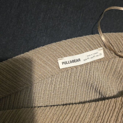 Pull&bear T-shirt with asymmetric shoulder Medium like new