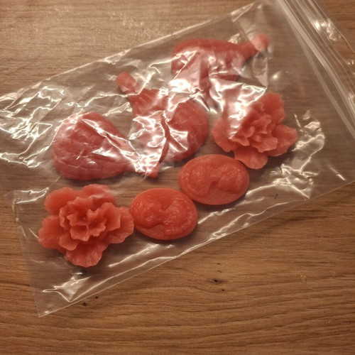 Wax melts new, pack of 10, amber vanilla
