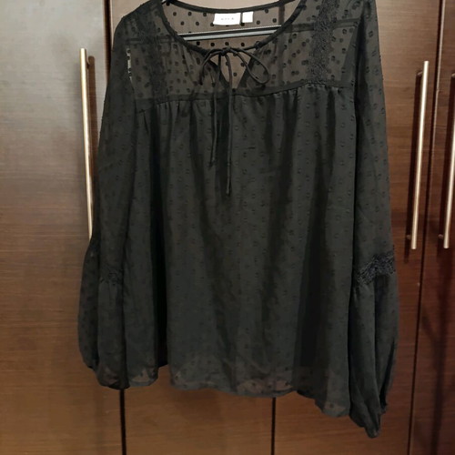 Vila blouse with lace new, size M, black