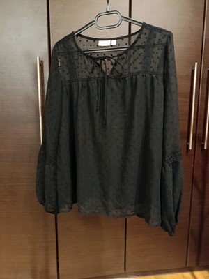 Vila blouse with lace new, size M, black