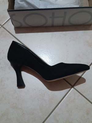 Black high heel pumps size 38