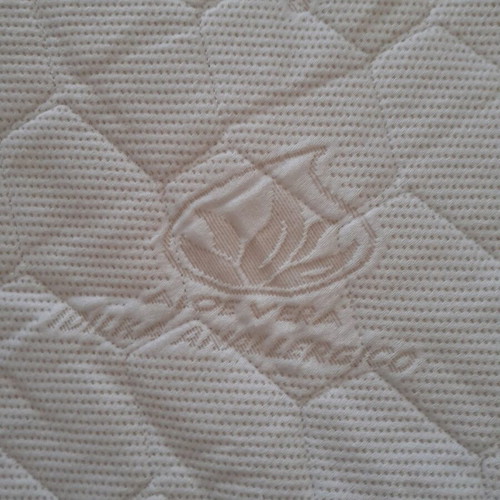 Double mattress topper with aloe vera Idilka like new