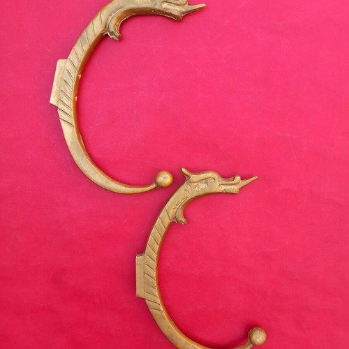 Brass hanger set of two