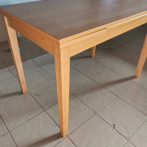 Extendable dining table used 110x70 cm, opens up to 170x70 cm
