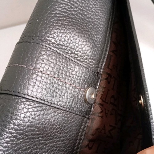 Lamarthe crossbody bag like new, black