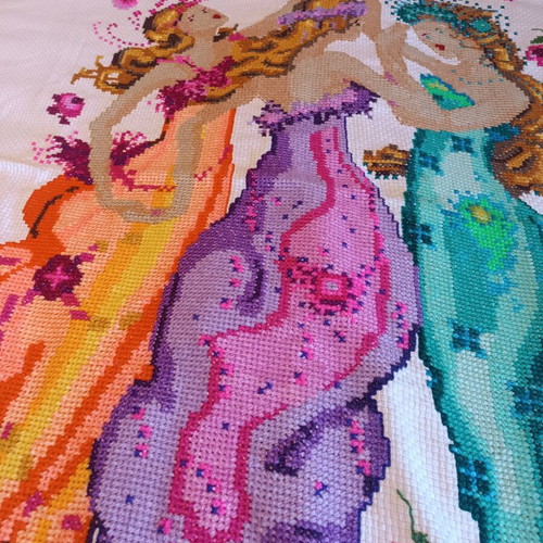 Handmade needlepoint like new, romantic design
