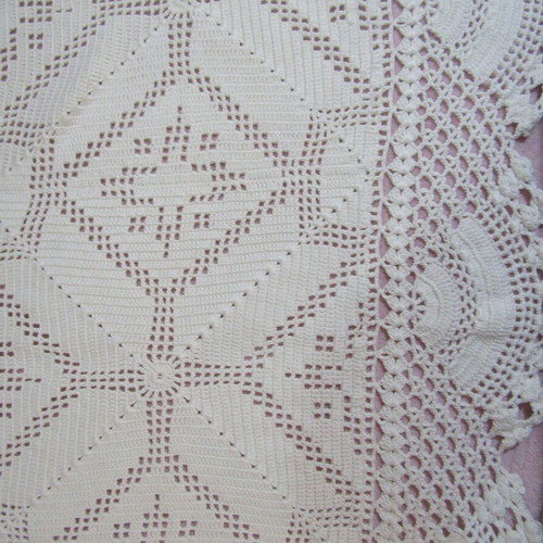 Vintage lace bed cover 170×200 cm, like new, white