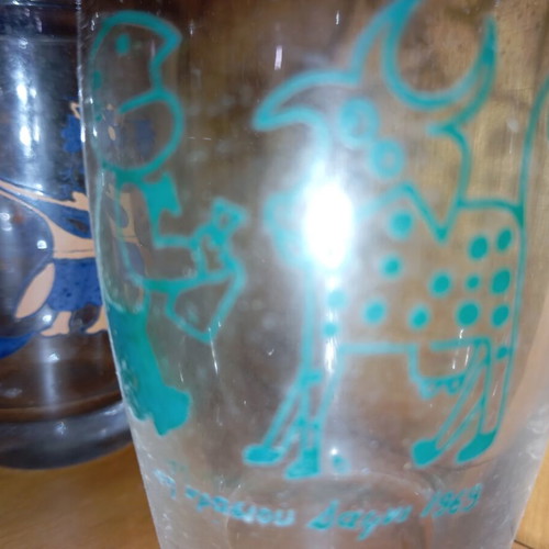 Wine bottles and painted wine glasses like new, set of 7+14
