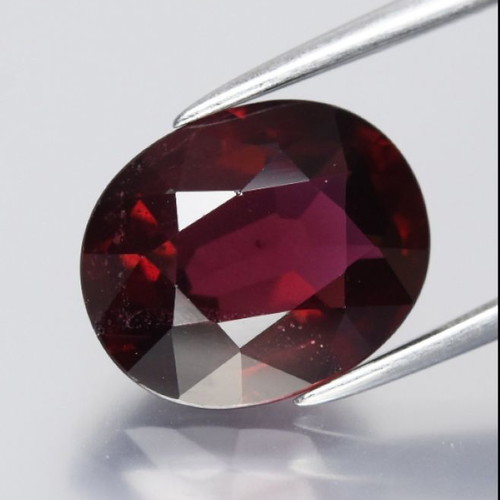 Rhodolite Garnet 3.90 ct ALGT Certified Deep Purplish Red Untreated