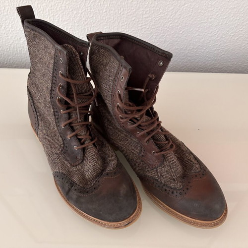 Ugg Gold Kioni boots like new, size 38, tweed and leather