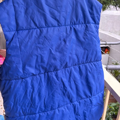 Unisex sleeveless jacket used, electric blue, size S