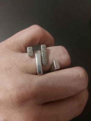 Silver ring modern with geometric shapes like new