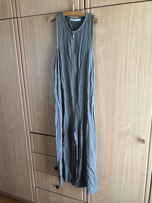 Helmi jumpsuit khaki with zipper like new, size M
