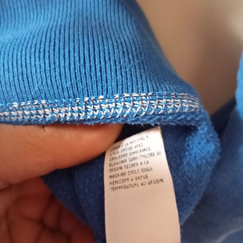 American Eagle Hoodie like new, boys' sizes M and L, blue