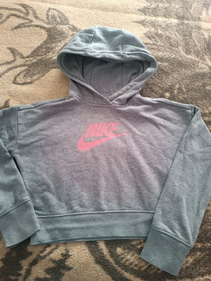 Nike детски суитшърт размер 128 см като нов, сив