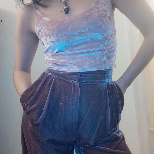 Baby Pink velvet crop top with spaghetti straps H&M used, size S