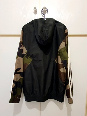 Adidas Originals military windbreaker jacket like new