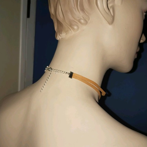 Necklace with brown cord choker and feather new