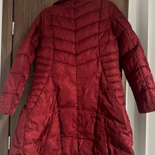 Burgundy jacket like new, size M/L, red