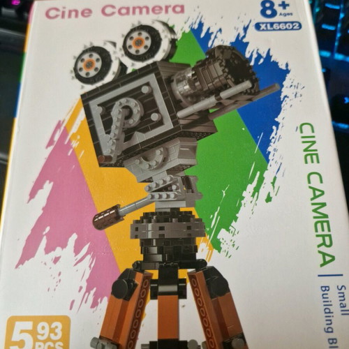 Cine Camera building blocks new, 593 pieces