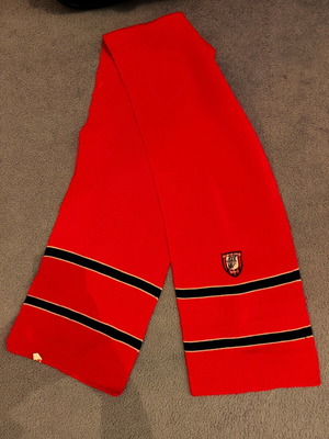 Panachaiki scarf like new collectible
