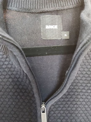 Ανδρική πλεκτή ζακέτα επίσημη σε σκούρο μπλε, σαν καινούργιο, μέγεθος XL