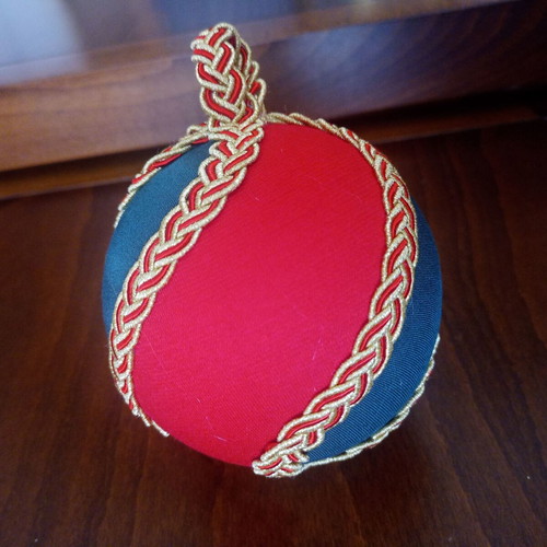 Set of two handmade Christmas balls red and green like new