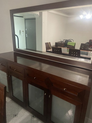 Buffet and mirror set like new, heavy construction