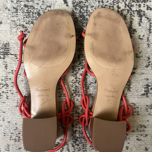 Flattered sandals size 39 like new