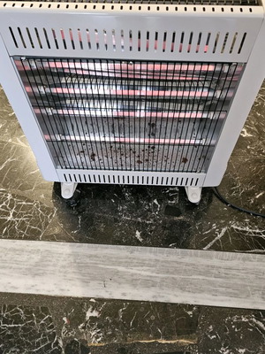 Quartz heater used in good condition