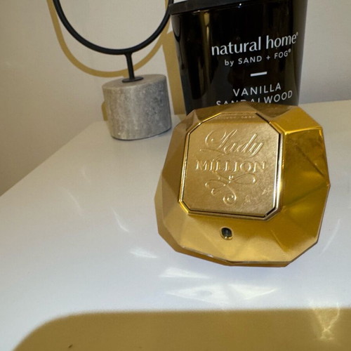Lady Million perfume used