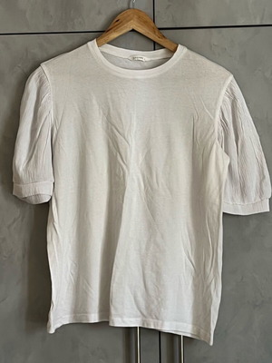 Blouse with ballon sleeves Terranova white, size L, like new