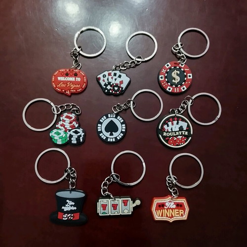 Casino keychains new, set of 9 leather
