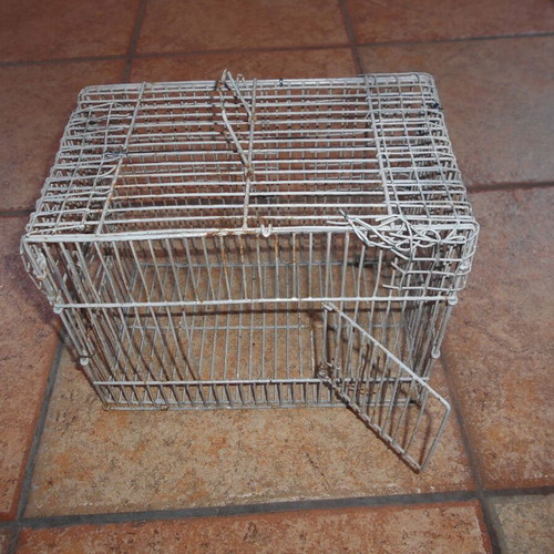 Wire bird cage used small for finches 27x17x20 cm