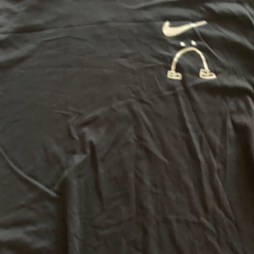 Nike T shirt Large black like new original