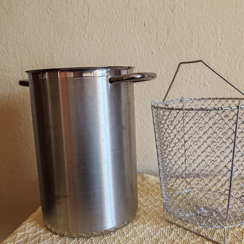 Spargel Topf pot with mesh 25cm height, 17cm diameter used