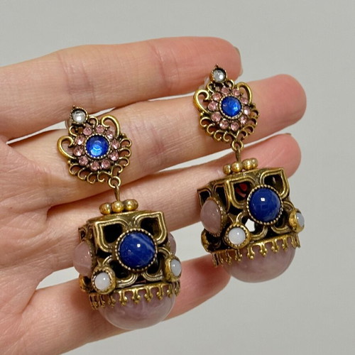 Vintage style earrings new, pink