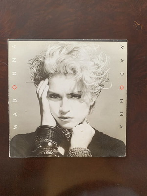 Madonna ντεμπούτο LP 1983 μεταχειρισμένο, σπάνια ελληνική έκδοση