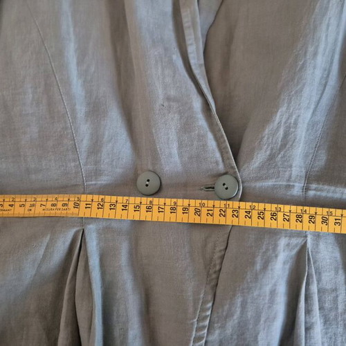 Women's vintage blazer in mint color like new