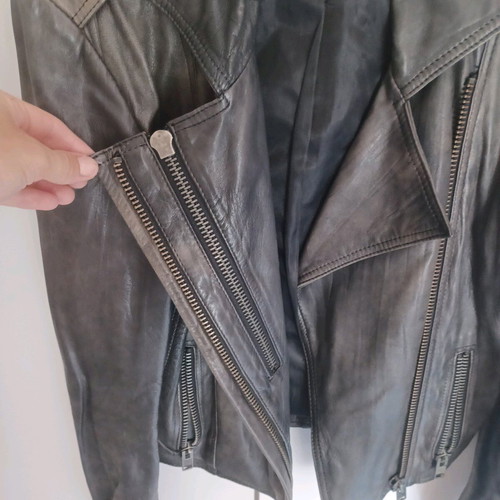 Vintage leather jacket Gestuz used, size M