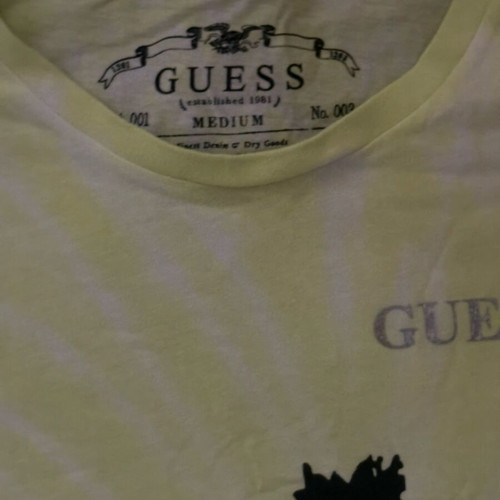 Guess men's short-sleeve shirt used, size M