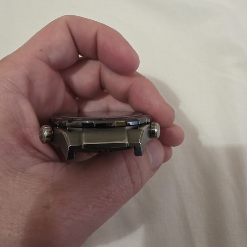 Huawei Watch Ultimate like new with charger and straps