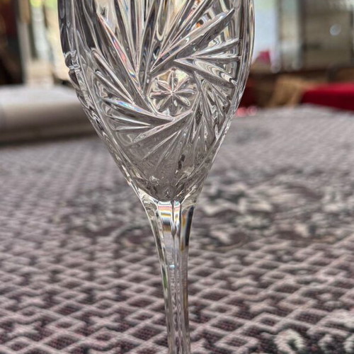Crystal wine glasses set of 6 like new, handmade design
