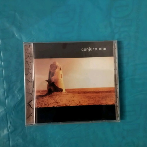 Conjure One double CD like new, electronic music
