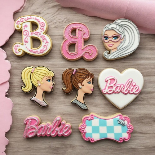 Barbie 4-piece cookie cutter set and 8cm Barbie cookie stamp made to order