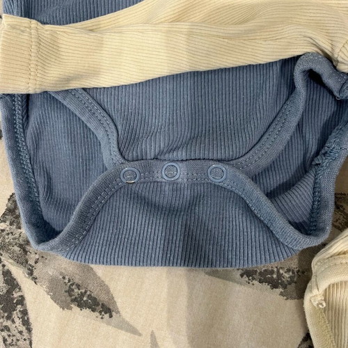 Sinsay long-sleeve bodysuit set like new 2-5 months, 100% cotton